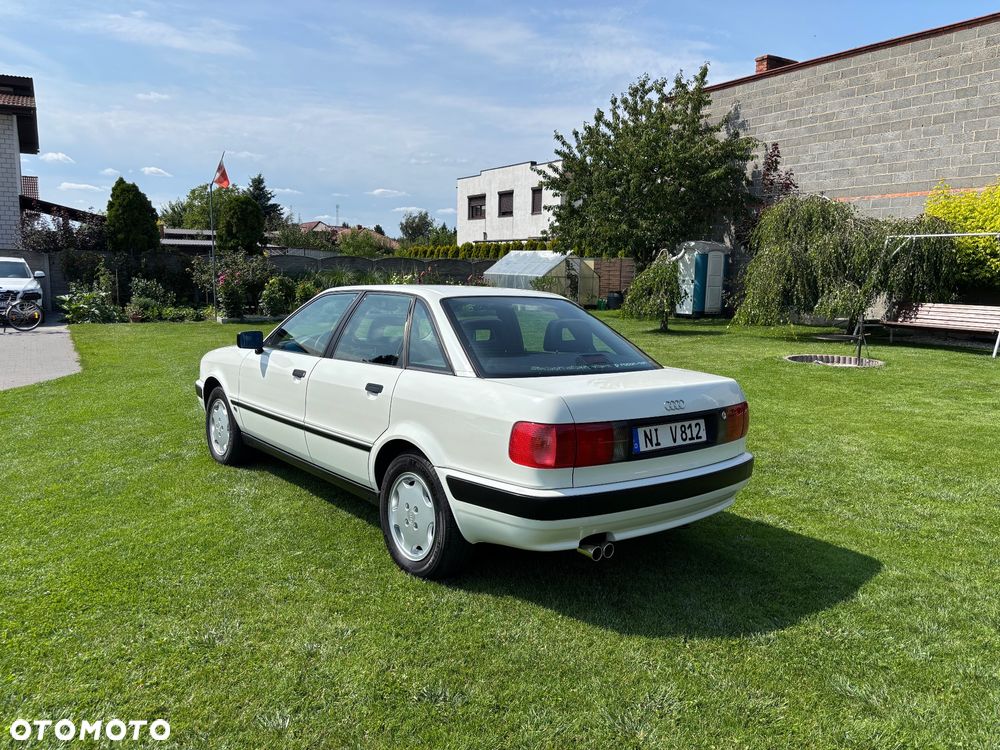 Audi 80 2.0 E - 3