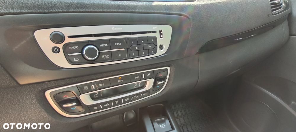 Renault Scenic ENERGY TCe 115 Expression - 30