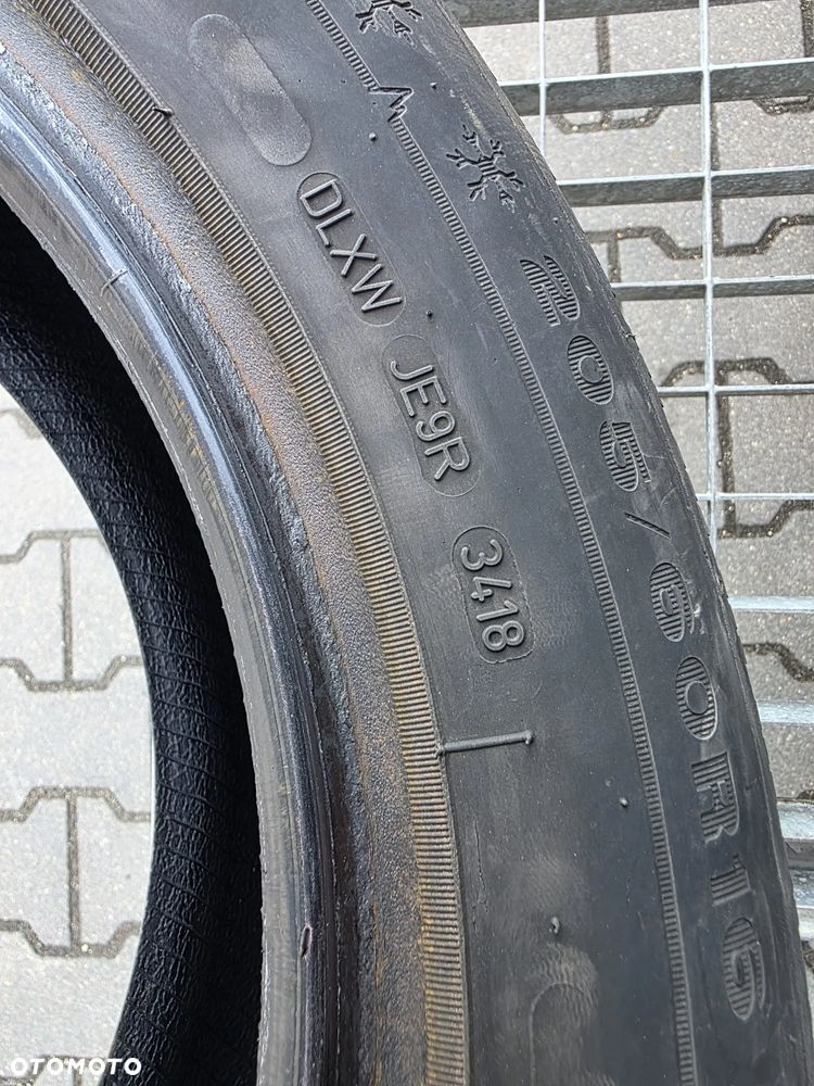 OPONY ZIMOWE DUNLOP 205/60 R16 - 4