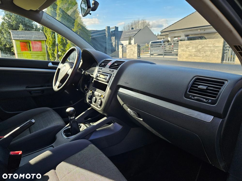 Volkswagen Golf 1.6 Tour - 12