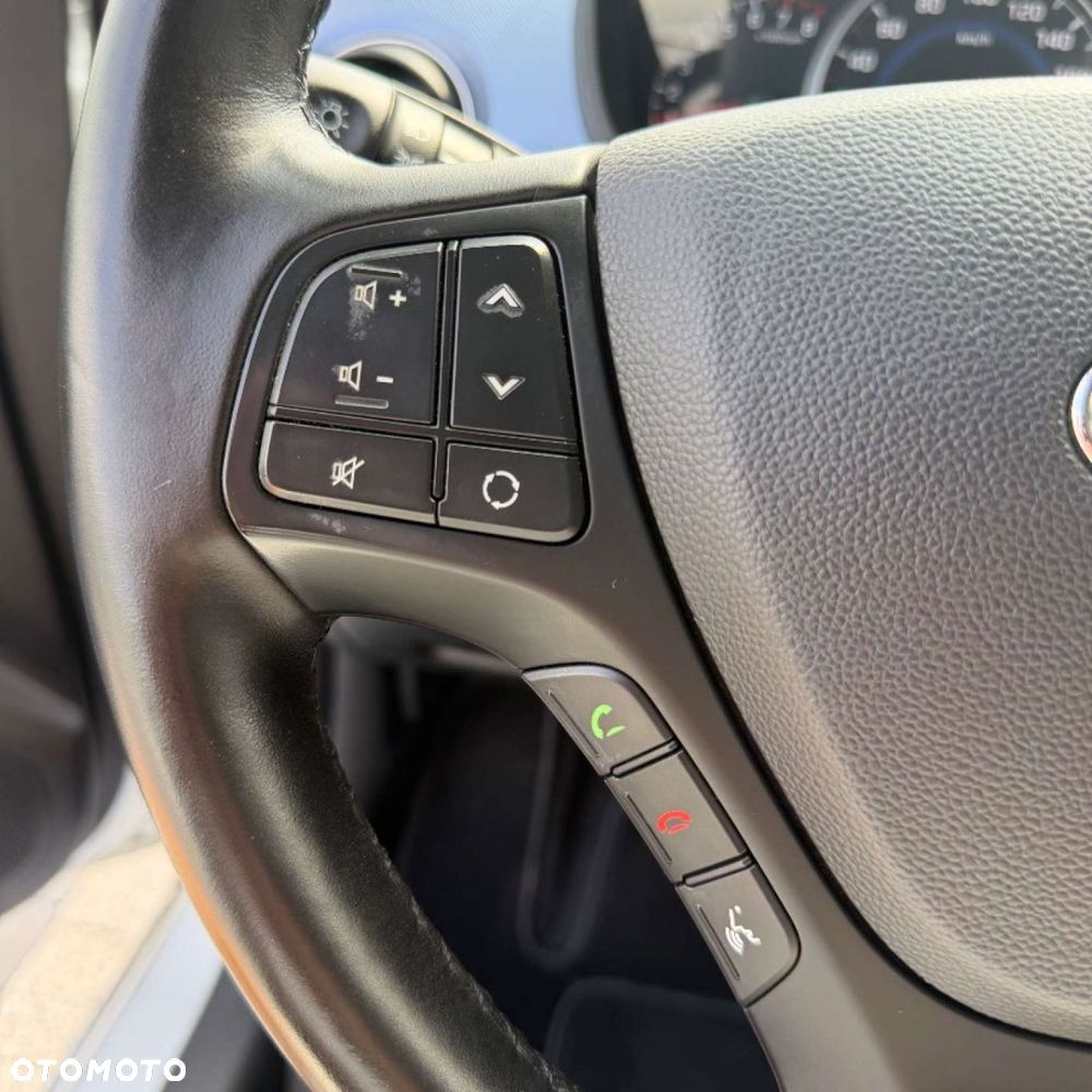 Hyundai i10 - 30