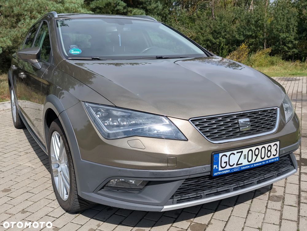 Seat Leon 2.0 TDI DPF Start&Stop DSG XCELLENCE - 2