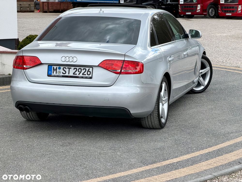 Audi A4 Limousine 1.8 TFSI multitronic Ambiente - 18
