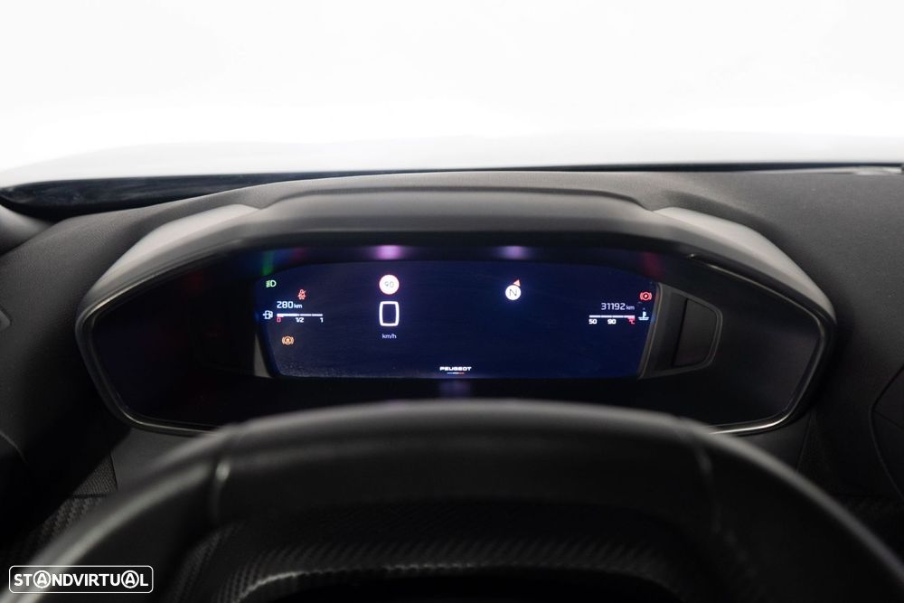 Peugeot 2008 1.2 PureTech Allure Pack - 24