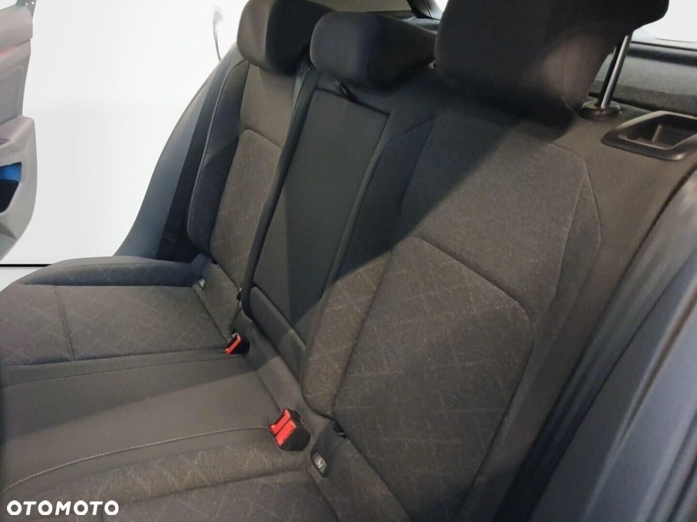 Volkswagen Golf 2.0 TDI Life - 34