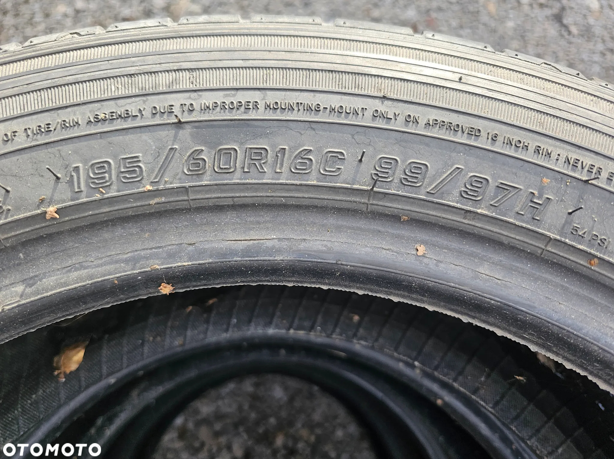 FALKEN 195/60R16C 99/97H LINAM VAN01 (4szt.) (1x5,0 2x6,0 1x6,5) (DOT: 4x0317) L810 - 4
