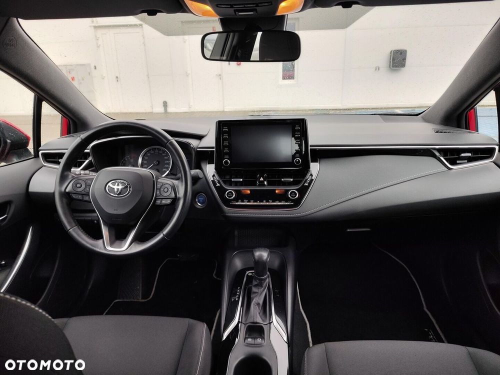 Toyota Corolla - 10