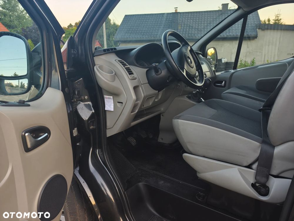 Renault TRAFIC - 18