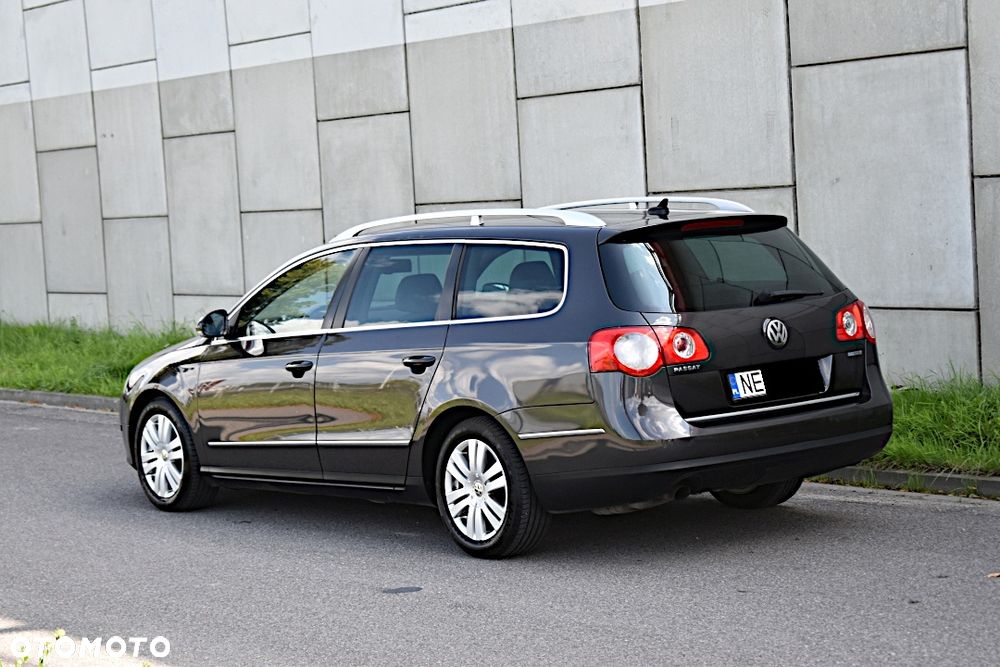 Volkswagen Passat - 14