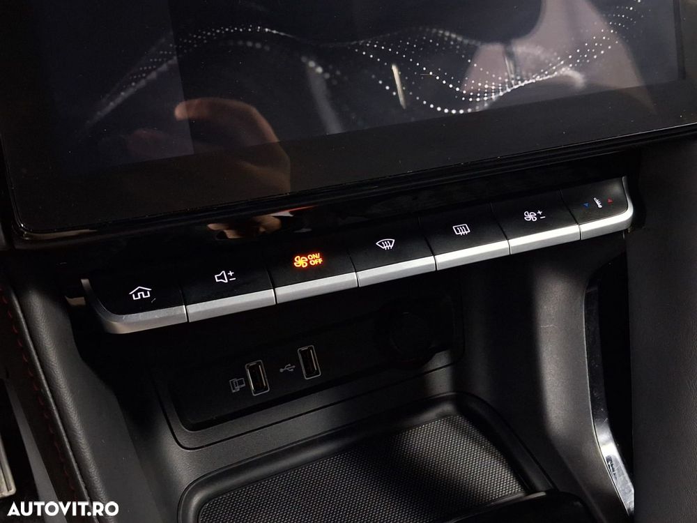 MG ZS - 21