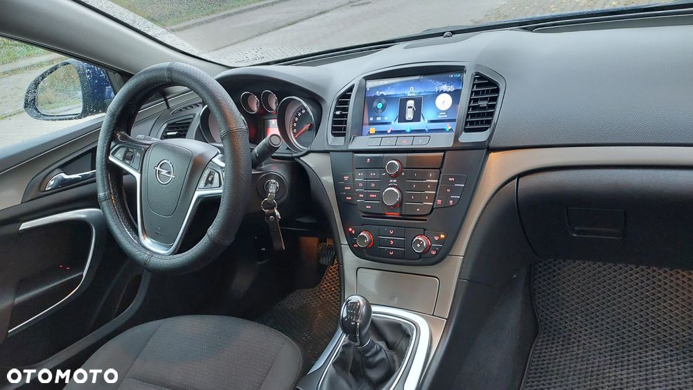Opel Insignia 2.0 CDTI - 8