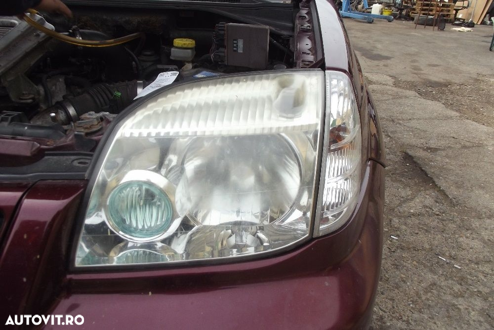 Far Nissan X Trail T30 2001-2007 faruri stanga dreapta dezmembrez - 7