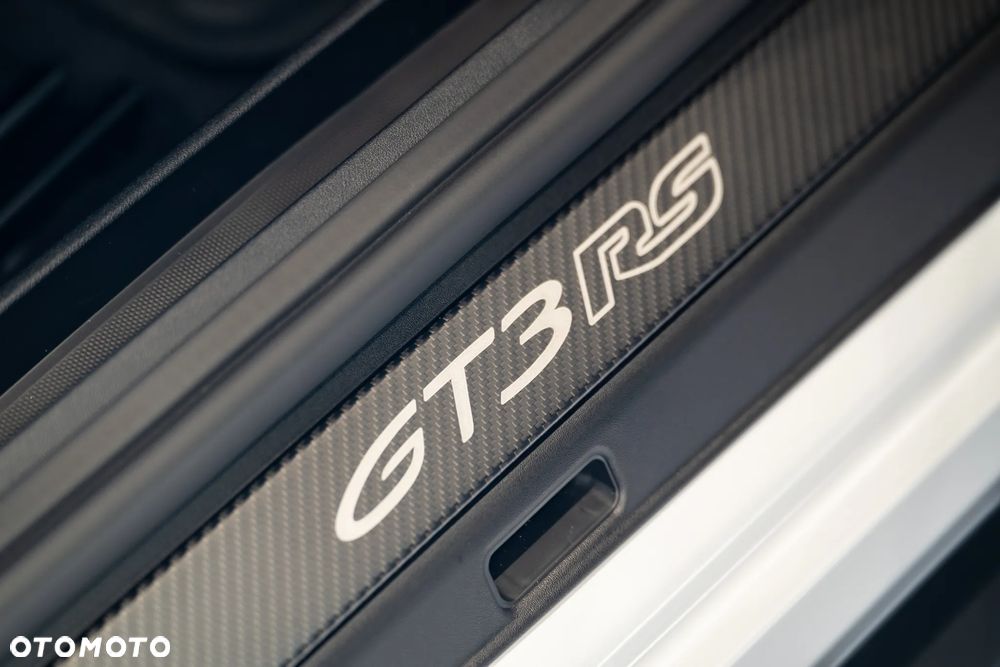 Porsche 911 GT3 RS - 23