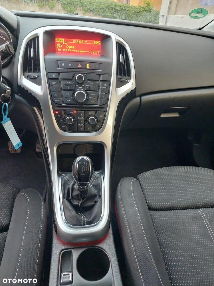 Opel Astra 1.4 Turbo Sports Tourer - 19