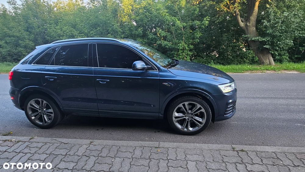 Audi Q3 - 23
