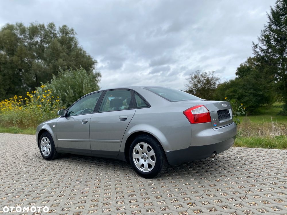 Audi A4 - 9