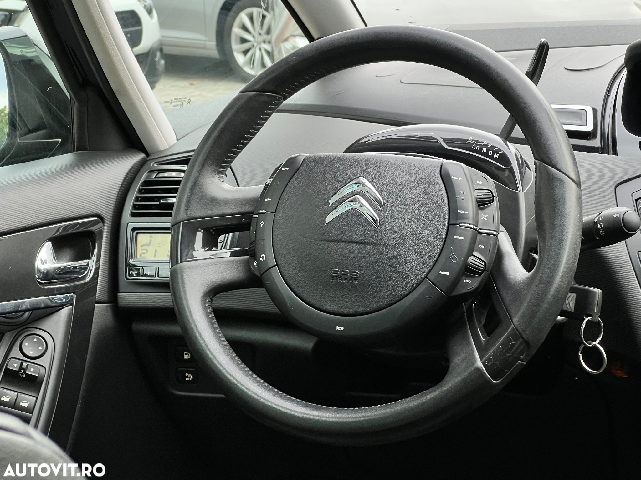Citroën C4 Picasso 2.0 HDi FAP Aut. Exclusive - 6