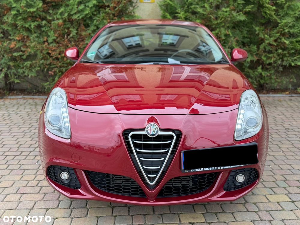 Alfa Romeo Giulietta 2012 photo 3