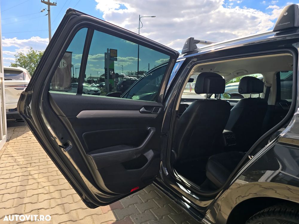 Volkswagen Passat 2.0 TDI SCR DSG Highline - 14