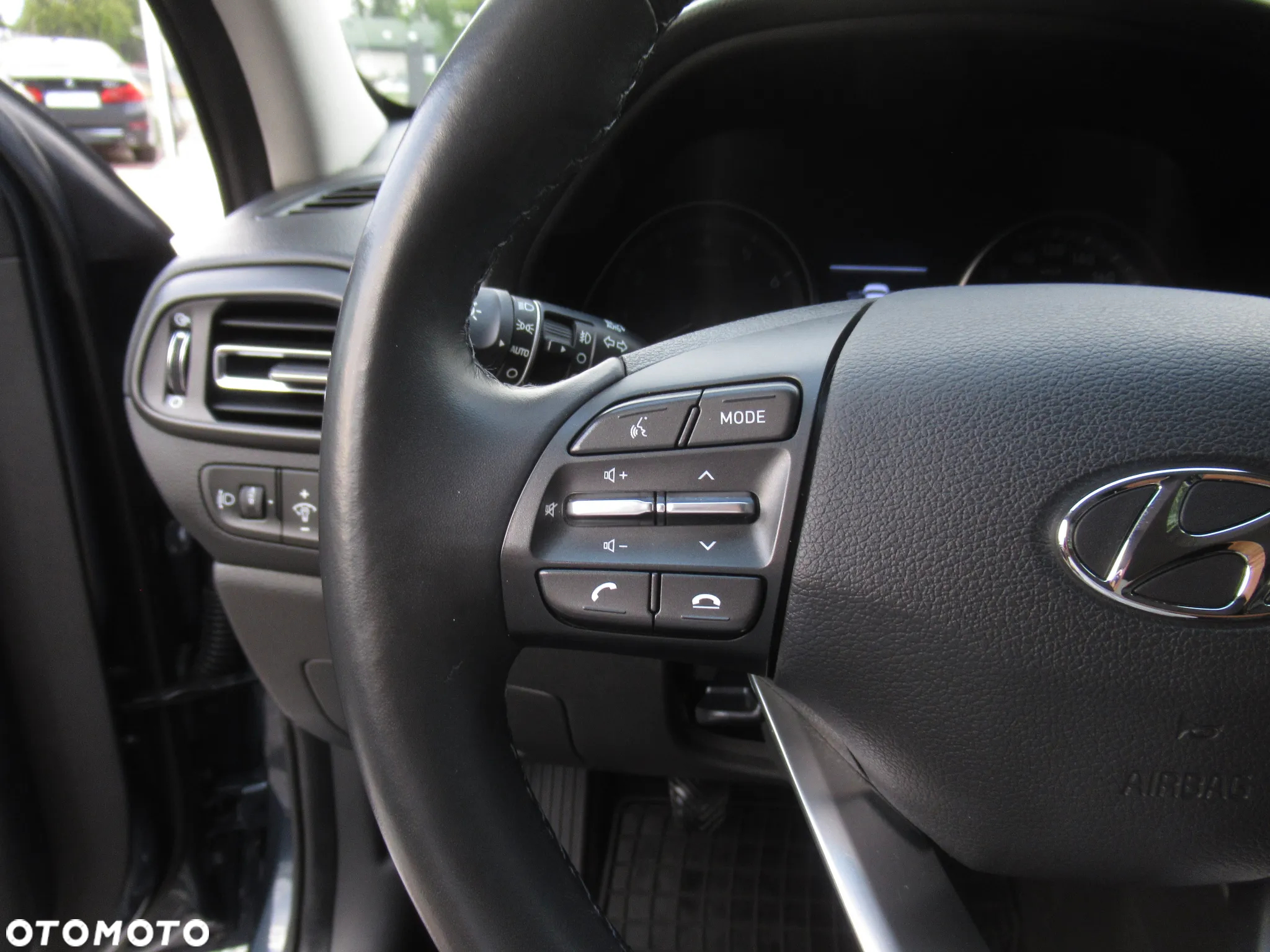 Hyundai i30 1.5 DPI Comfort - 12