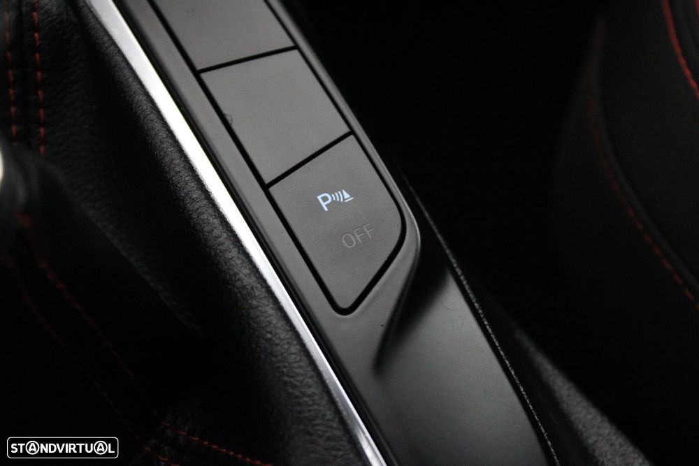 Ford Kuga 1.5 EcoBoost ST-Line - 29