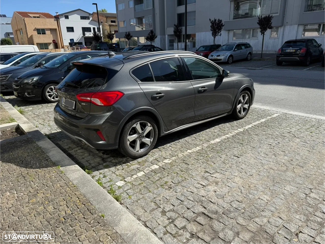 Ford Focus 1.0 EcoBoost MHEV Active X - 4