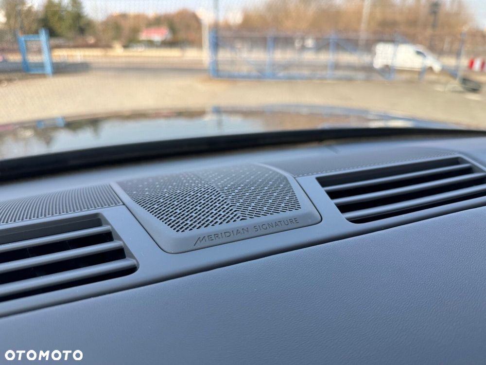 Land Rover Range Rover - 11