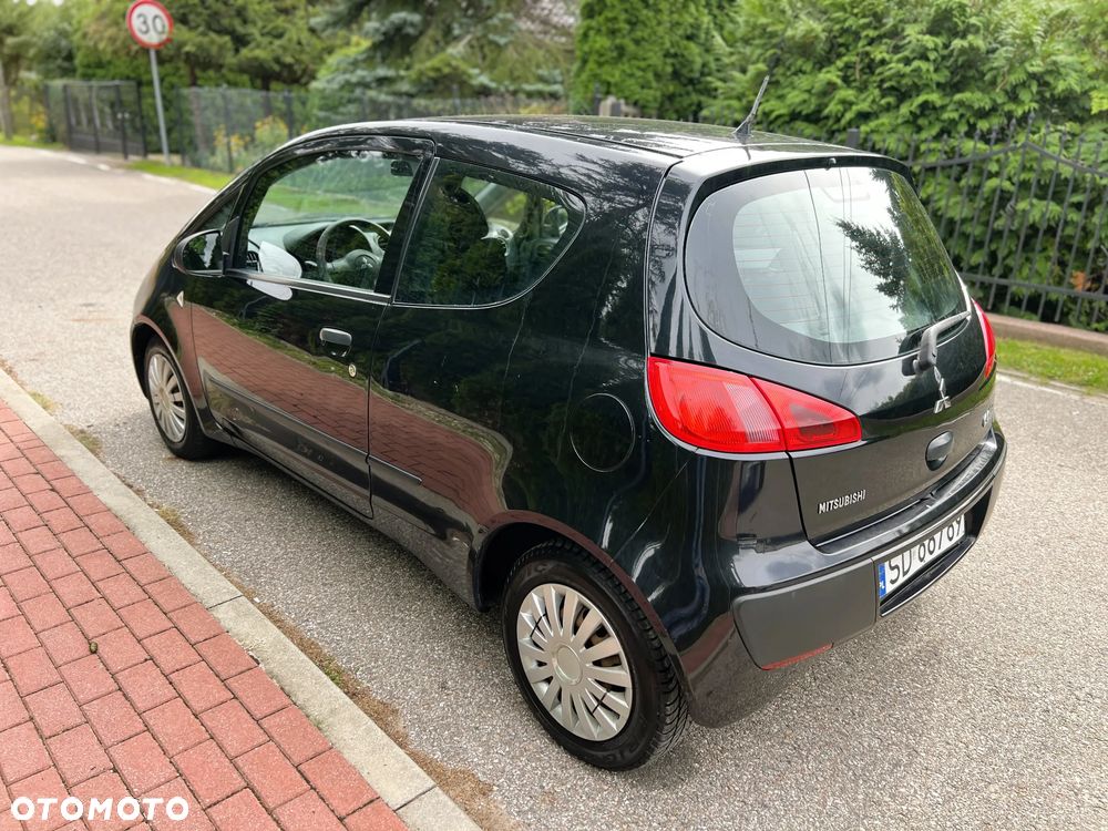 Mitsubishi Colt - 3