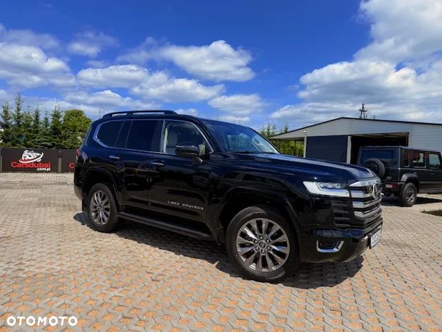 Toyota Land Cruiser - 5