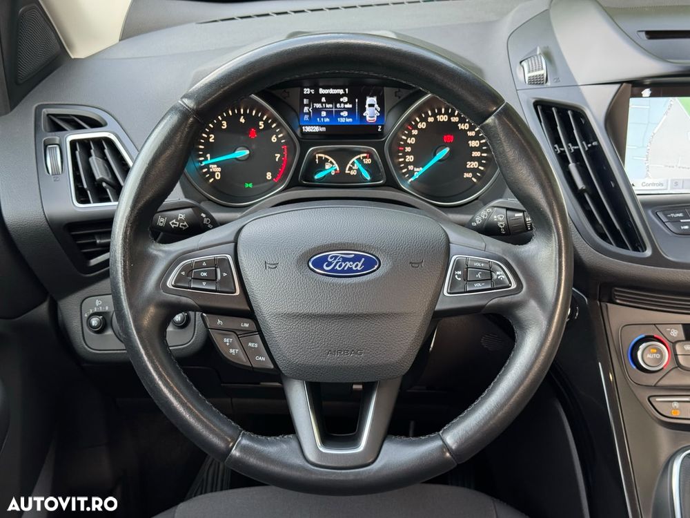 Ford Kuga 1.5 EcoBoost 2WD Trend - 32