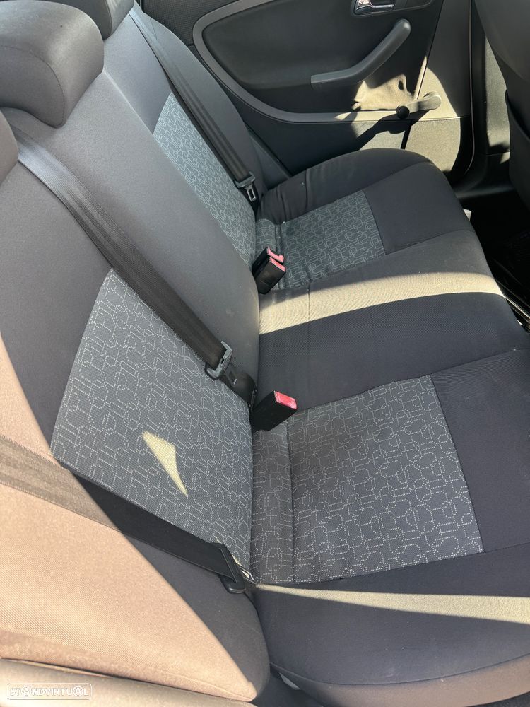 SEAT Ibiza 1.2 12V Reference - 1
