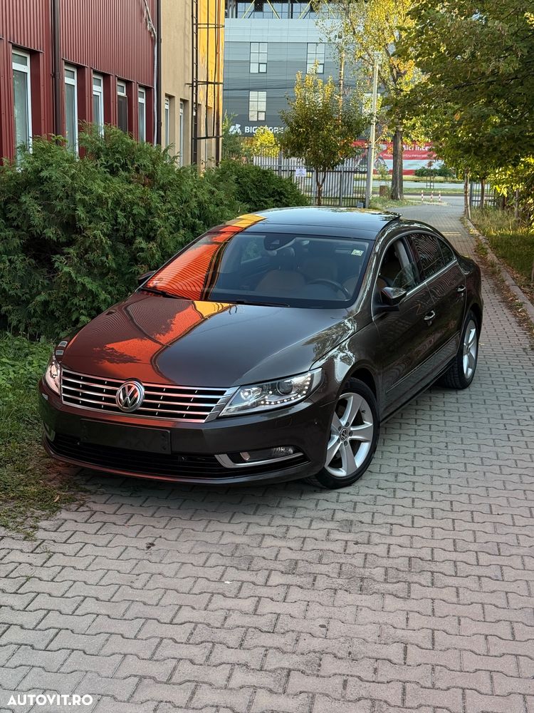 Volkswagen Passat 2.0 TDI BlueMotion Tehnology DSG Highline - 12