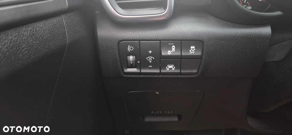 Kia Sportage - 12