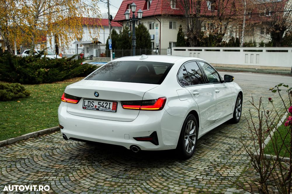 BMW Seria 3 318d Sport Line - 27