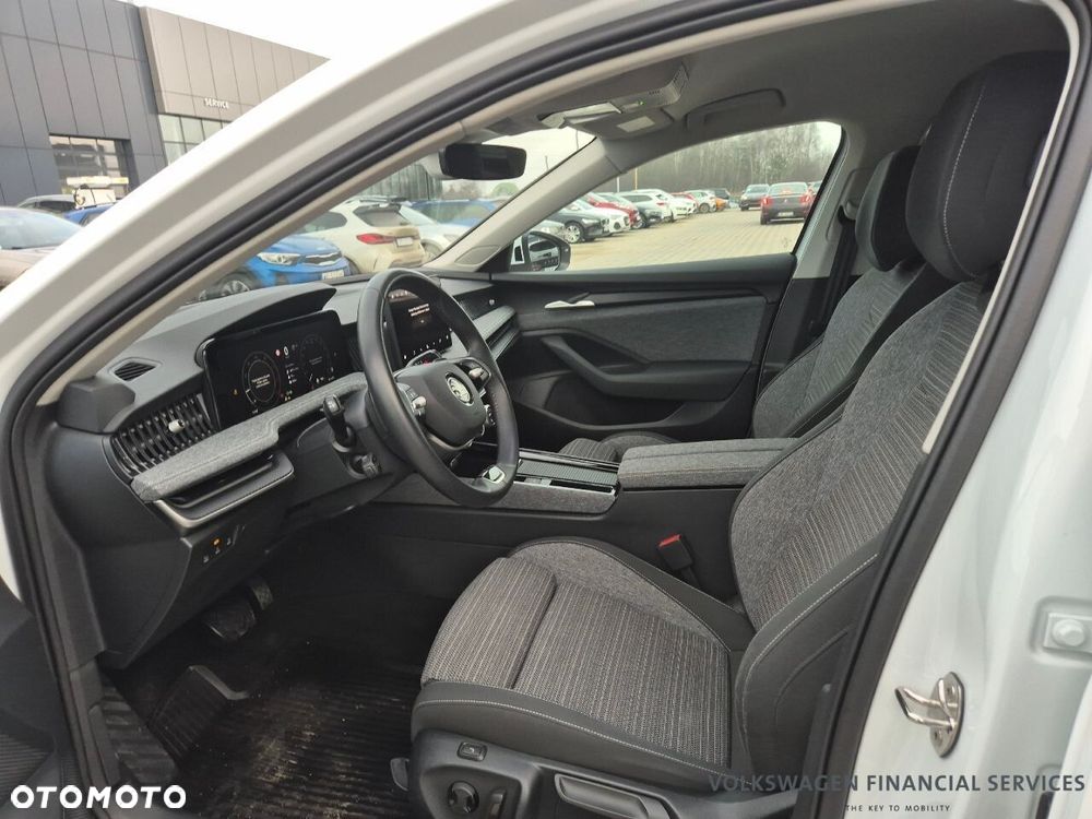 Skoda Superb 2.0 TDI SCR 4x4 Selection DSG - 8