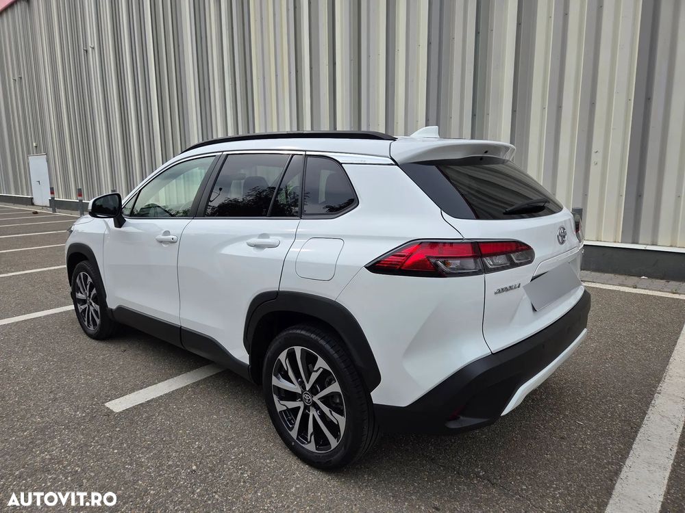 Toyota Corolla Cross - 19