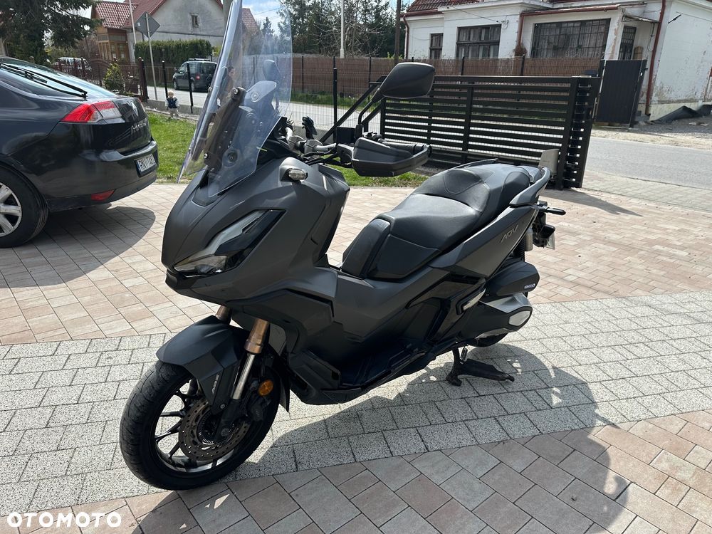 Honda ADV350 - 10