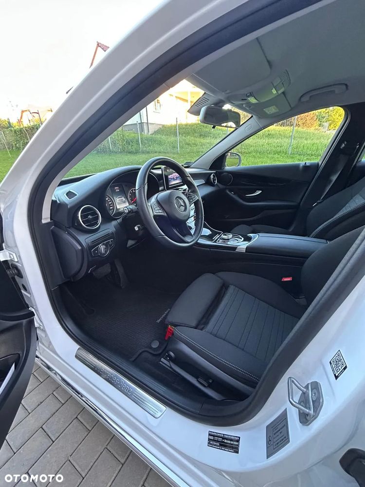 Mercedes-Benz Klasa C 160 9G-TRONIC - 2
