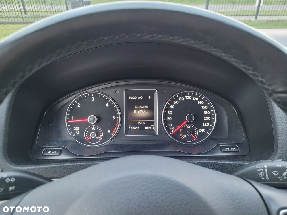 Volkswagen Multivan - 25