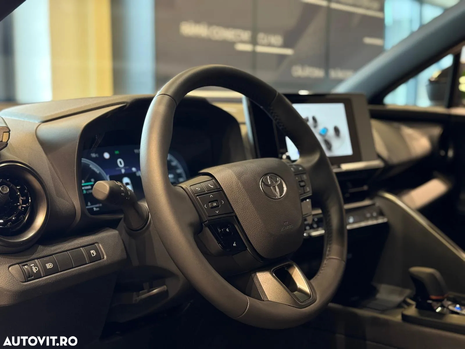 Toyota C-HR - 14