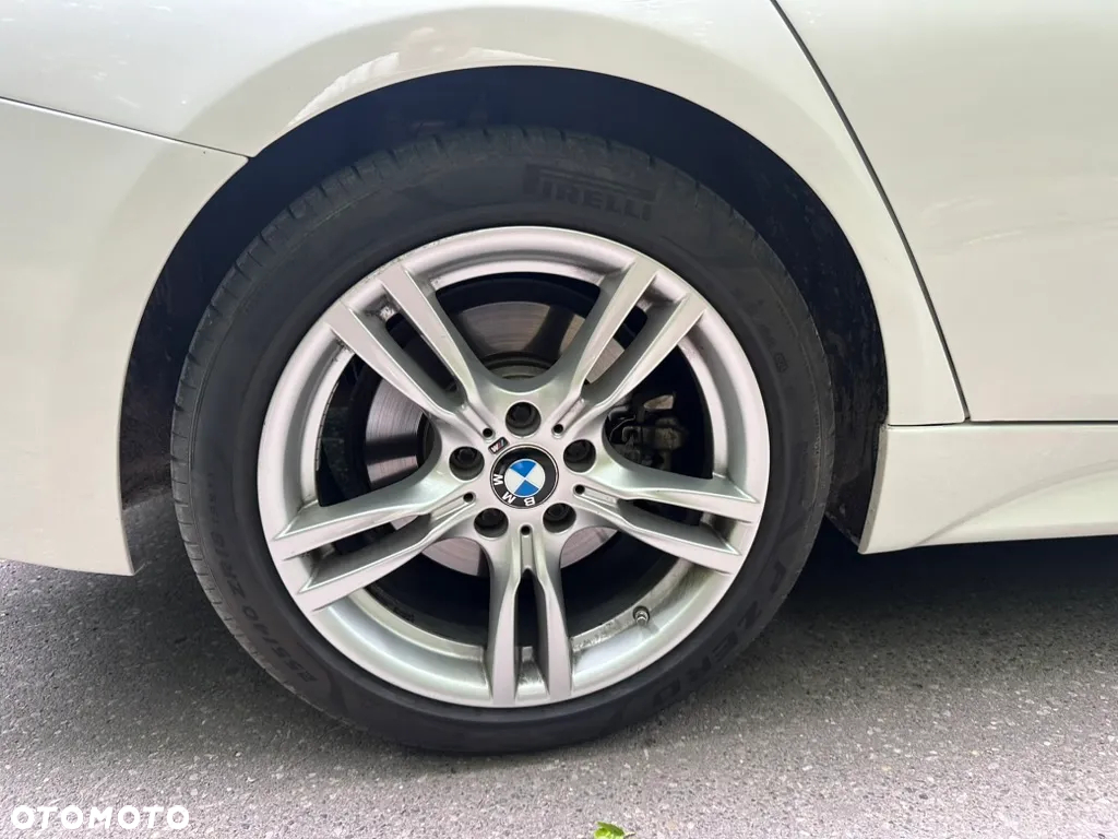 BMW Seria 3 340i M Sport Shadow - 6
