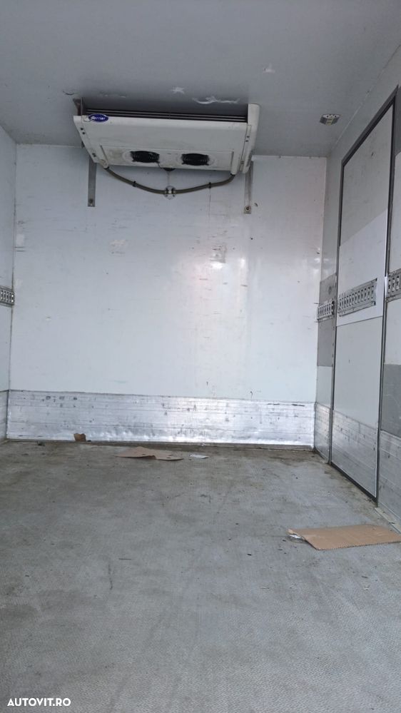 Mercedes-Benz Sprinter frigorific cu lift - 12