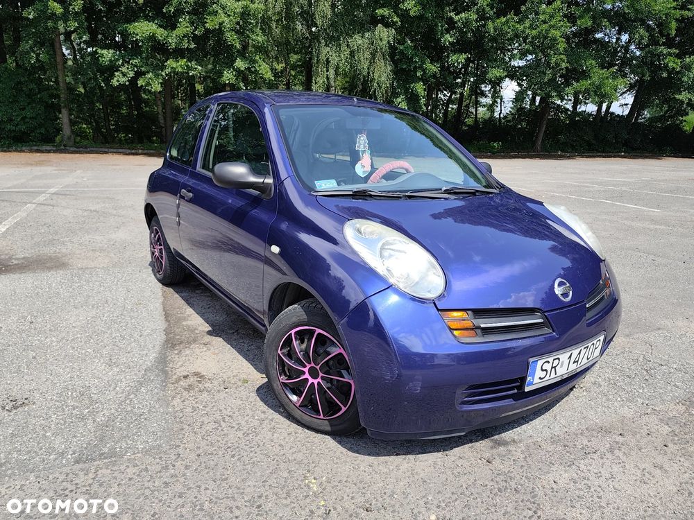 Nissan Micra - 1