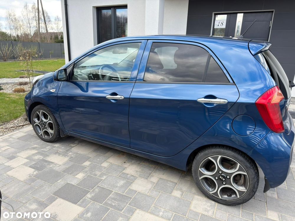 Kia Picanto 1.0 L - 10