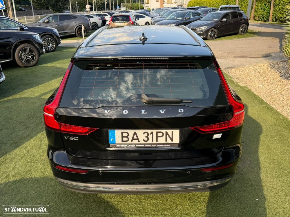 Volvo V60 2.0 T6 AWD TE Essential - 12