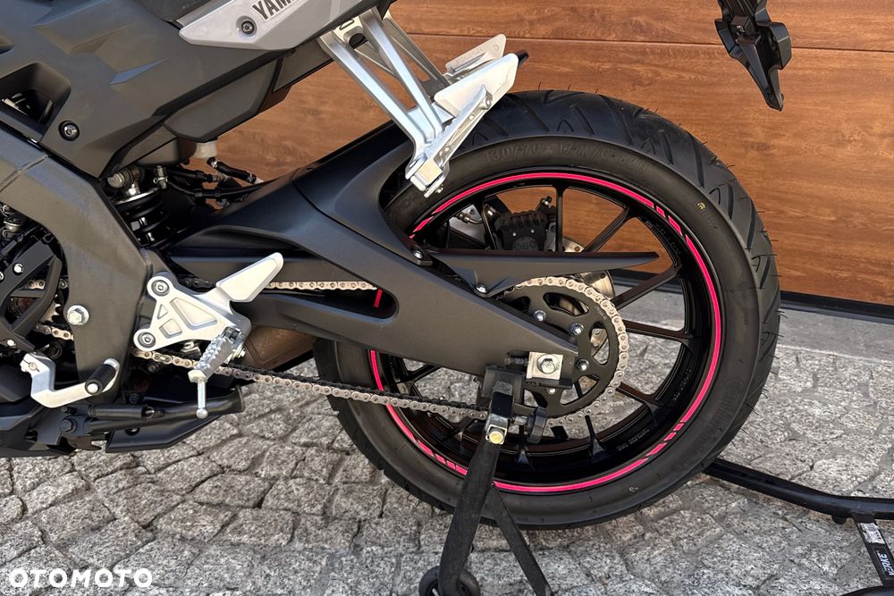 Yamaha MT - 21