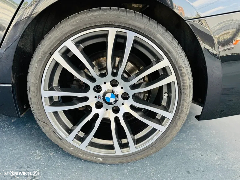 BMW 320 d Auto Pack M - 16