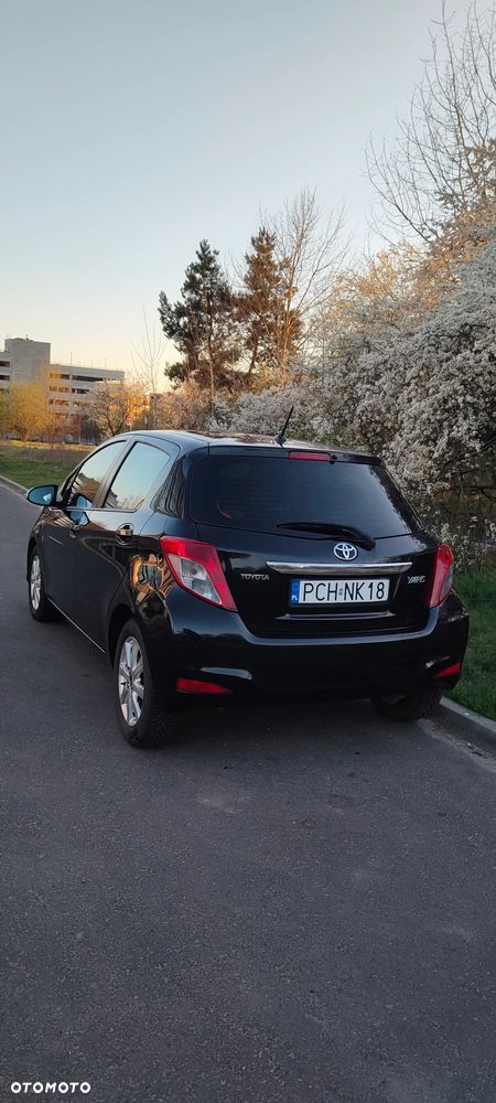 Toyota Yaris 1.4 D-4D Prestige - 5