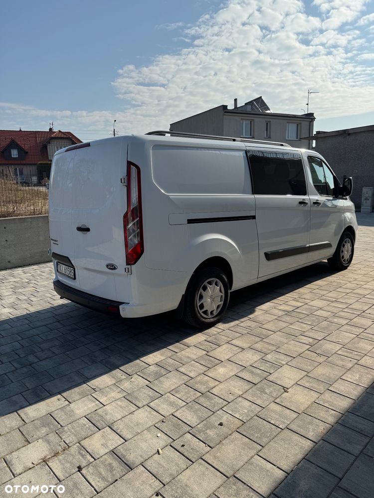 Ford TRANSIT CUSTOM - 3