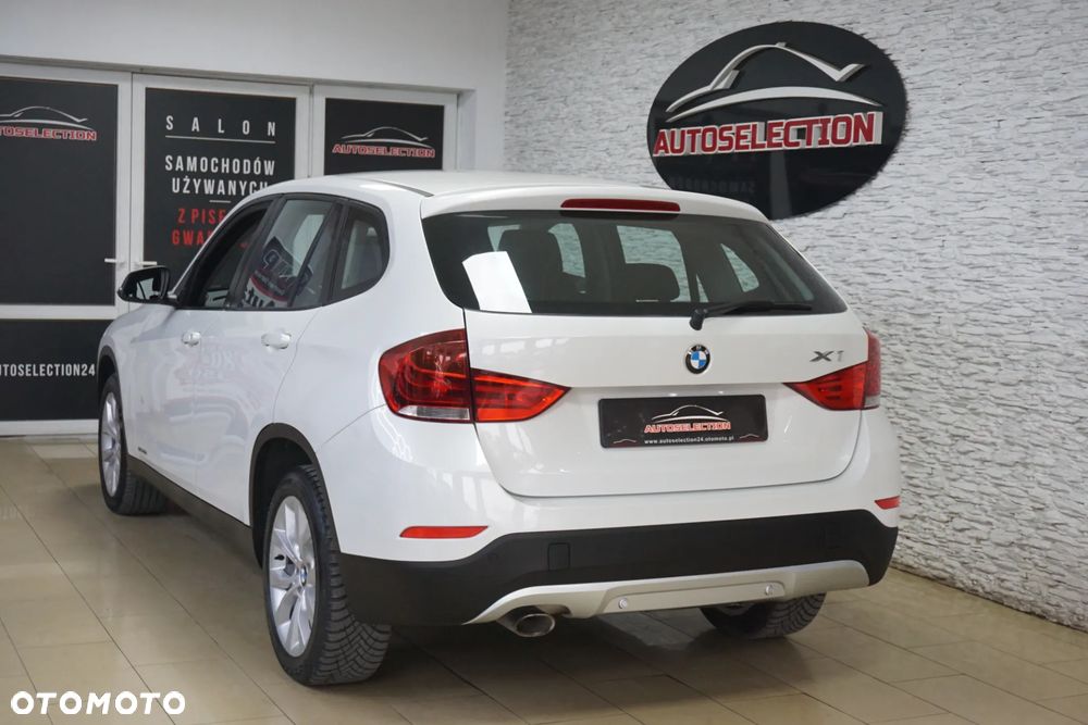 BMW X1 sDrive16d xLine - 6
